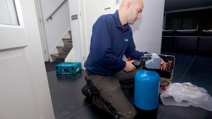 Descaler - 50% korting op montage & 2 gratis zakken zout van 25 kilo